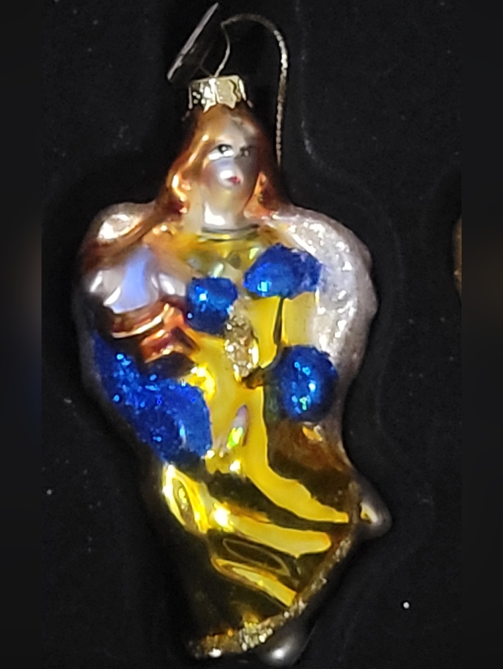 Thomas Pacconi Classics Angels Blown Glass Angel Christmas Ornaments - set of 10 - Picture 8 of 16